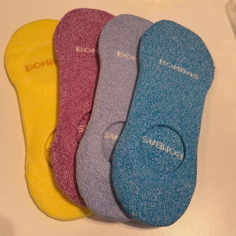 Bombas NWT Unisex 3-4ct total 12PR no show socks SZ:MED Clr:YLW,PNK,BLU,LAV/PUR - Picture 2 of 5